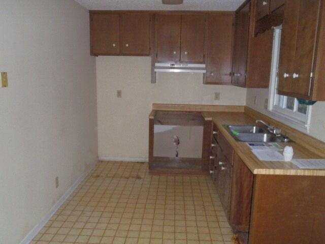 220 Stephens Dr, Toccoa, GA 30577 photo 10