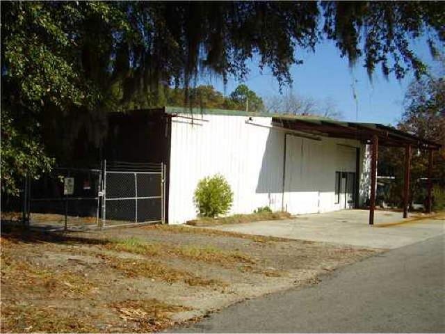 200 E Fourth St, Springfield, GA 31329 photo 2
