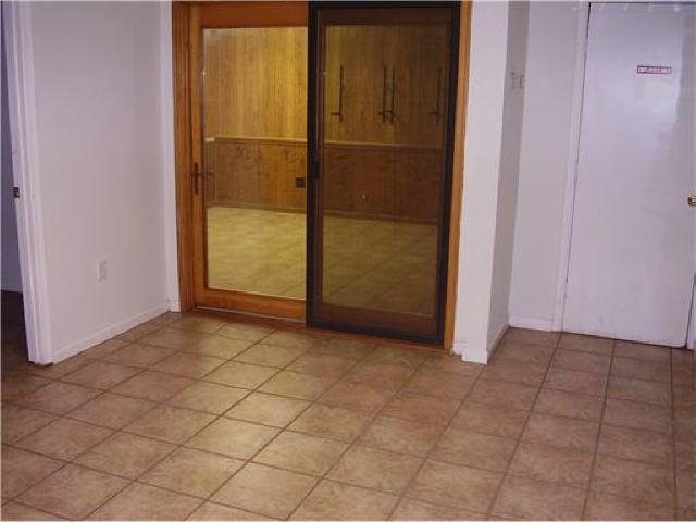 200 E Fourth St, Springfield, GA 31329 photo 12