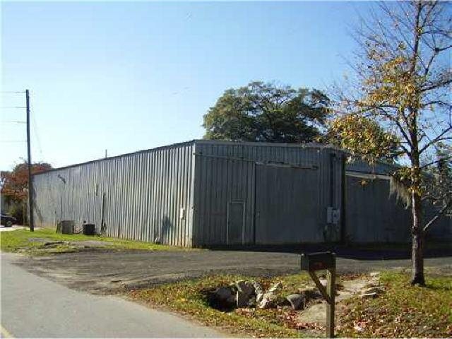 200 E Fourth St, Springfield, GA 31329 photo 4