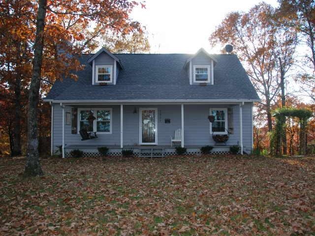 7619 Fish Hook Ln, Lula, GA 30554 photo 1