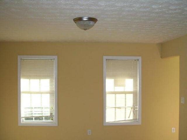 40 Cliff View Dr, Covington, GA 30016 photo 4