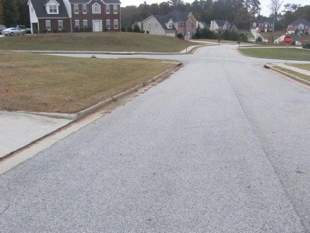 4334 Goldleaf Ter, Rex, GA 30273 photo 2