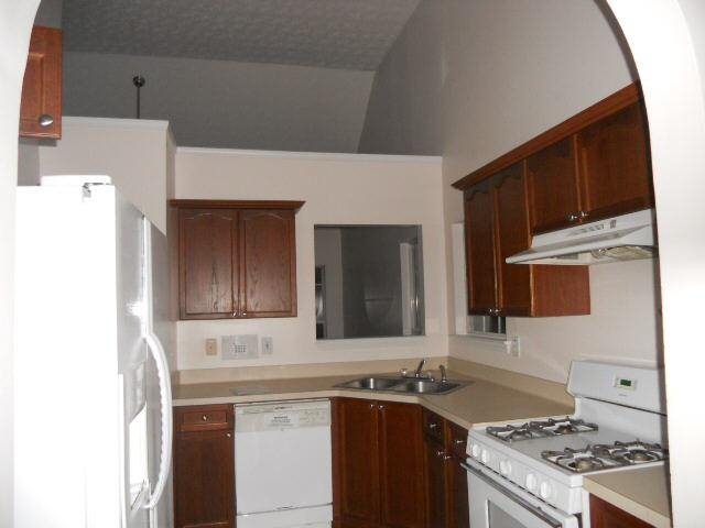 505 Lifford Ct, Hampton, GA 30228 photo 3