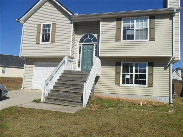 6896 Biscayne Blvd, Rex, GA 30273 photo 1