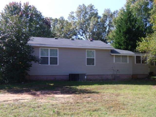 63 Forest Ave, Commerce, GA 30529 photo 10