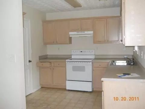 90 Berkshire Trce, Covington, GA 30016 photo 4