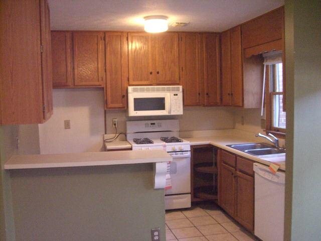 4140 Crape Myrtle Ln, Duluth, GA 30096 photo 2