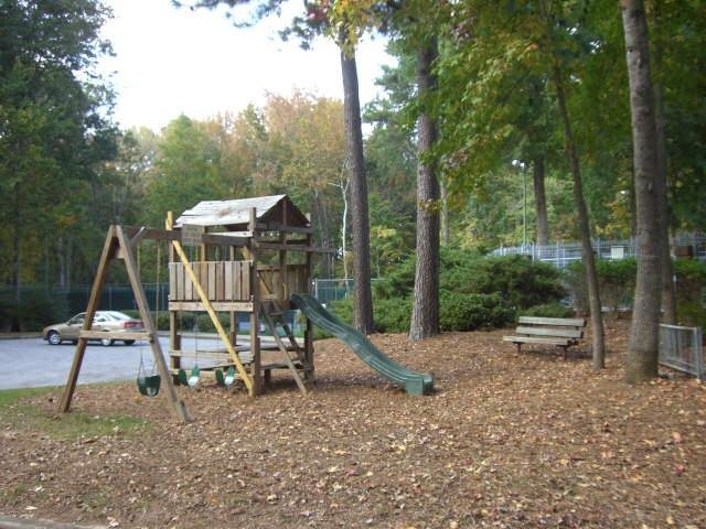 4140 Crape Myrtle Ln, Duluth, GA 30096 photo 15