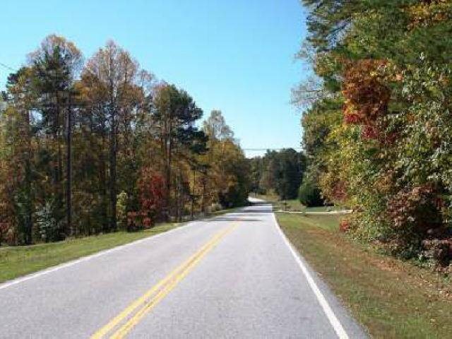 4149 Mud Creek Rd, Cornelia, GA 30531 photo 2
