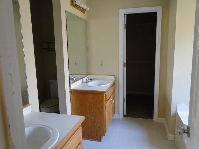 480 E Country Woods Dr, Covington, GA 30016 photo 8
