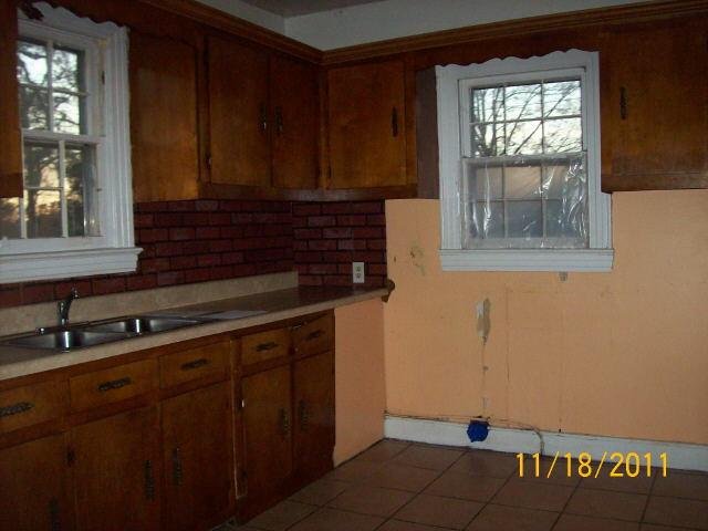 210 Mountain View Dr, Dalton, GA 30721 photo 5
