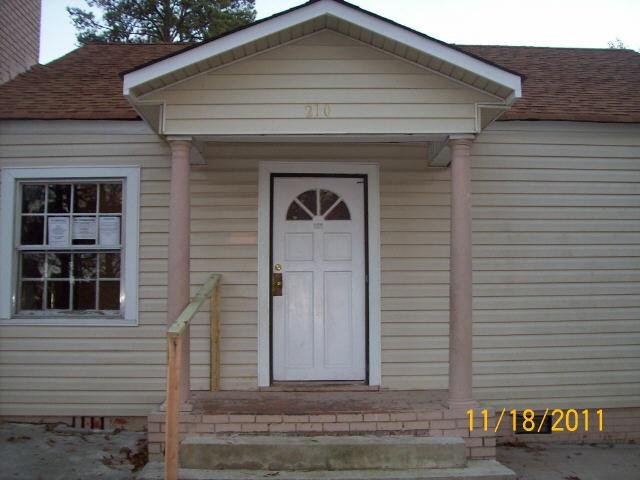 210 Mountain View Dr, Dalton, GA 30721 photo 2