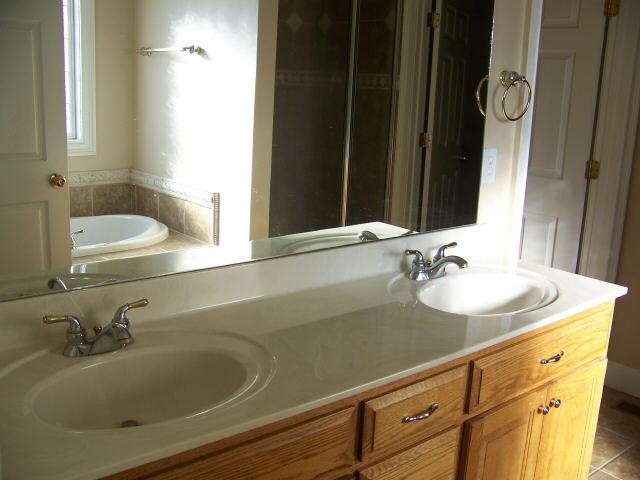 106 Prestwick Dr, Lagrange, GA 30240 photo 8