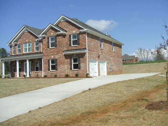 126 Berkeley Way, Hampton, GA 30228 photo 2