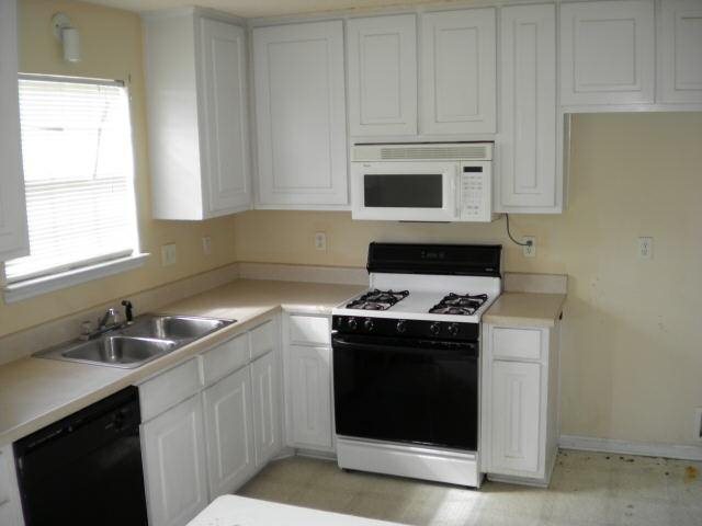 3661 Jervis Ct, Rex, GA 30273 photo 3