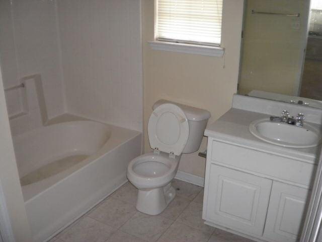 3661 Jervis Ct, Rex, GA 30273 photo 9