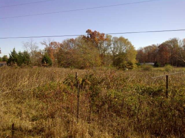 925 Allen Rd, Commerce, GA 30530 photo 4