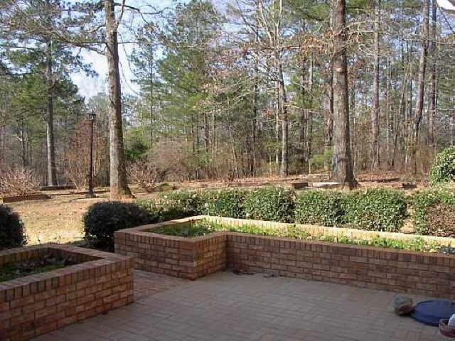 525 Riverside Dr, Lagrange, GA 30240 photo 2
