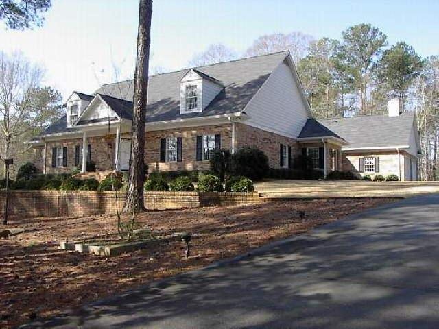 525 Riverside Dr, Lagrange, GA 30240 photo 1