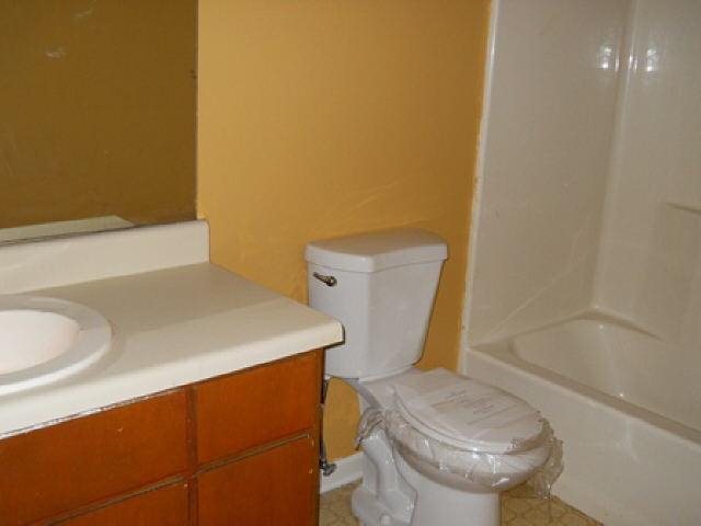 58 Gum Tree Ct, Covington, GA 30016 photo 5