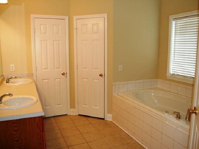 3600 Maple Forge Ln, Gainesville, GA 30504 photo 8