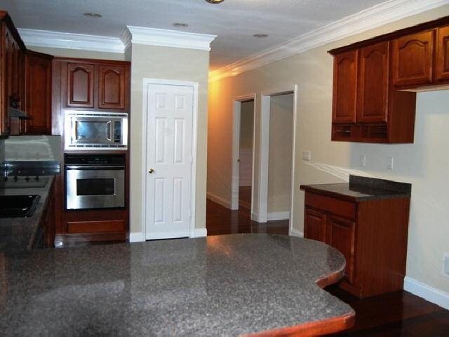 3600 Maple Forge Ln, Gainesville, GA 30504 photo 3