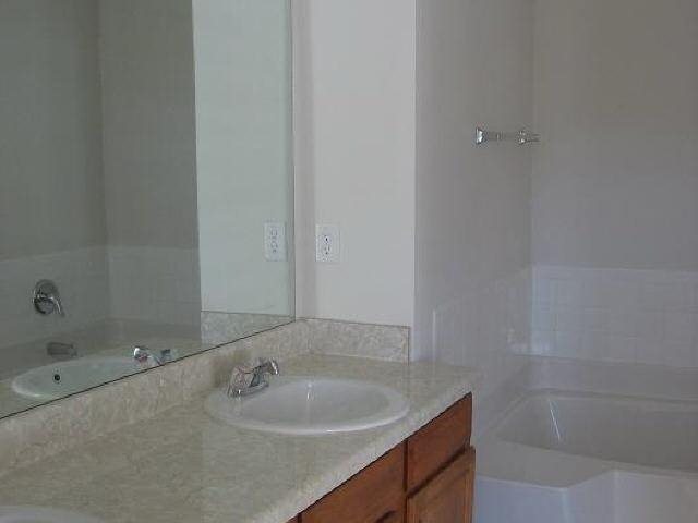 384 Othello Dr, Hampton, GA 30228 photo 12