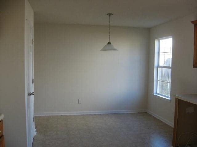 384 Othello Dr, Hampton, GA 30228 photo 5