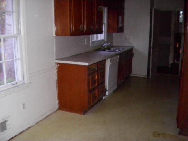 1415 John Robert Dr, Morrow, GA 30260 photo 2