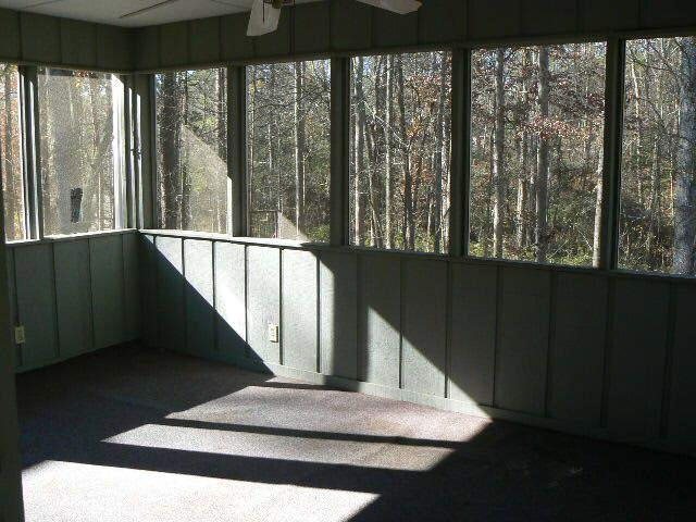 209 Hayes Ln, Rex, GA 30273 photo 15