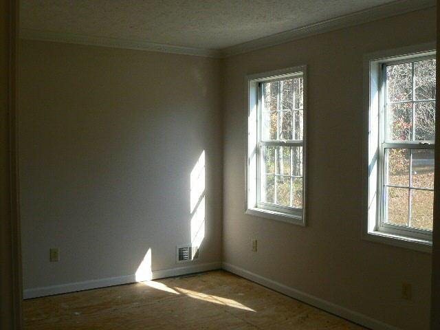 209 Hayes Ln, Rex, GA 30273 photo 5