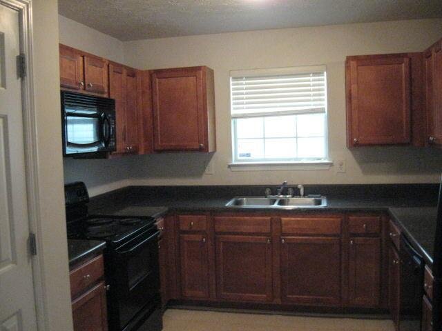 11144 James Madison Dr, Hampton, GA 30228 photo 4