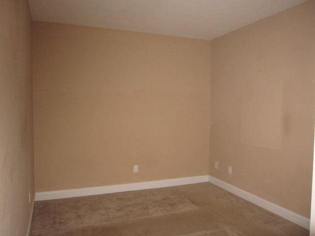 126 Jasmine Ln, Lagrange, GA 30241 photo 10