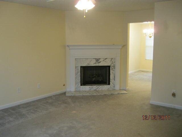 2193 Wind Gate Ct, Lithonia, GA 30058 photo 2