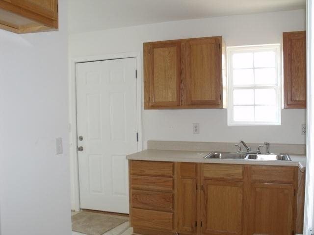 900 Juniper St, Lagrange, GA 30241 photo 5