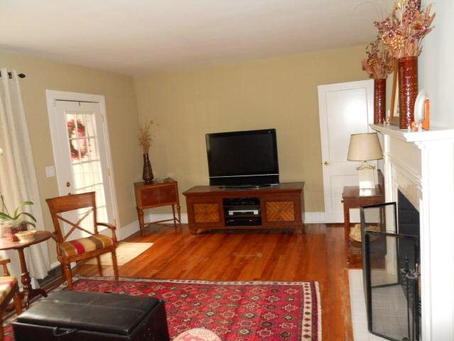 320 E Mclendon Cir, Lagrange, GA 30240 photo 2