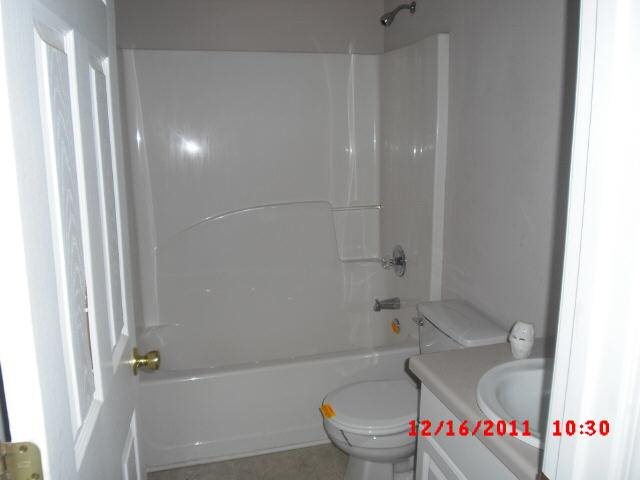 175 Hugh Dr, Covington, GA 30016 photo 6