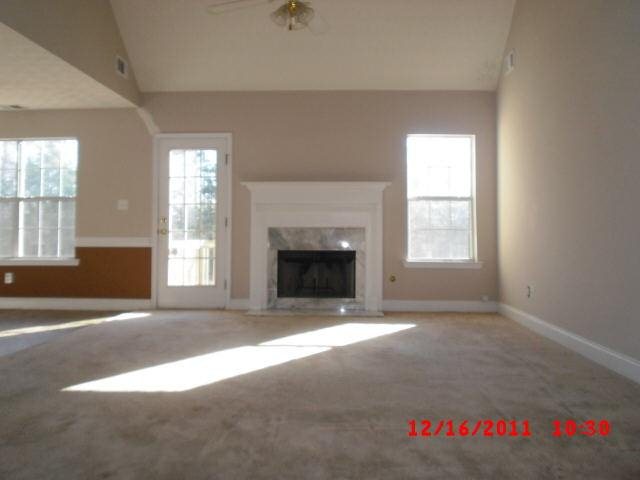 175 Hugh Dr, Covington, GA 30016 photo 2