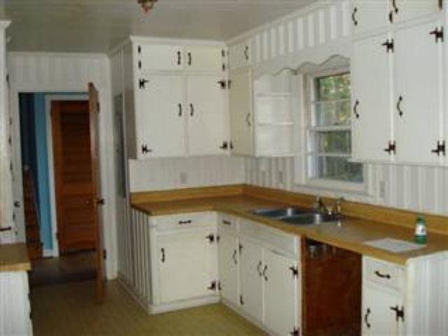 1104 E Tolleson St, Perry, GA 31069 photo 2