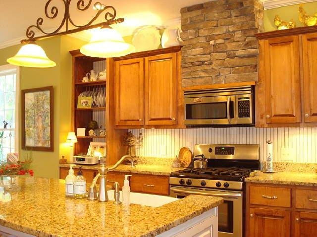 717 Benjamin, Claxton, GA 30417 photo 4