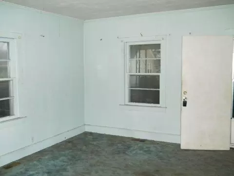 206 S 4th Ave, Lanett, AL 36863 photo 2