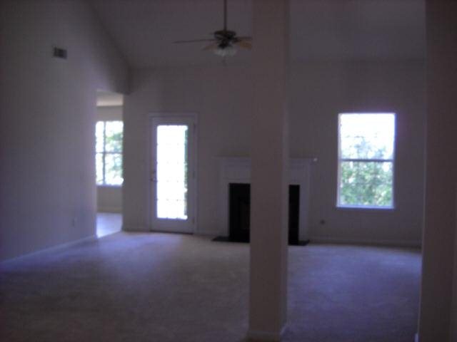 566 Vaughan Dr, Hampton, GA 30228 photo 4