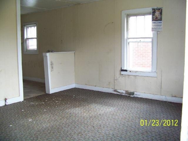 436 Elm, Calhoun, GA 30701 photo 2