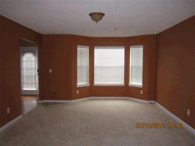 7365 Spoleto Loop, Fairburn, GA 30213 photo 2