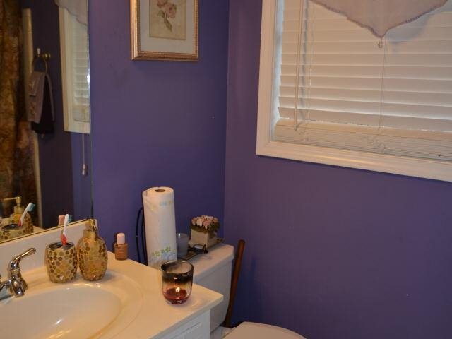 6877 Stephens Dr, Rex, GA 30273 photo 5