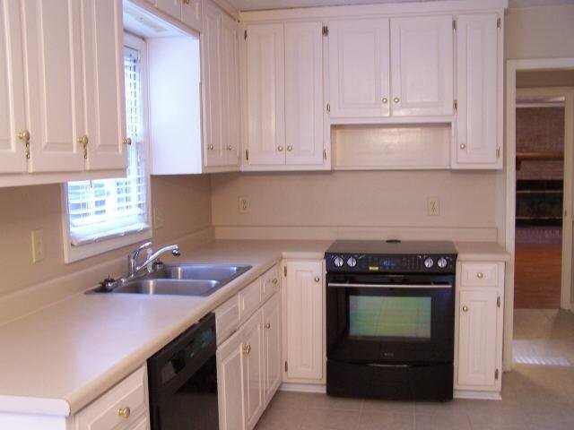 105 Independence Ct, Lagrange, GA 30240 photo 2