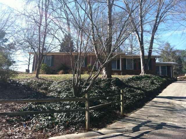 81 Elm St, Toccoa, GA 30577 photo 1