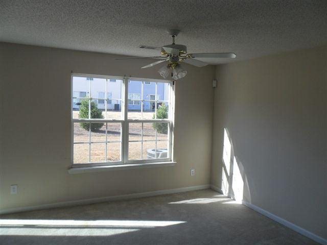 7253 April Ct, Morrow, GA 30260 photo 5