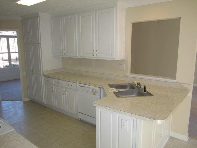 30 Edinburgh Ln, Covington, GA 30016 photo 2